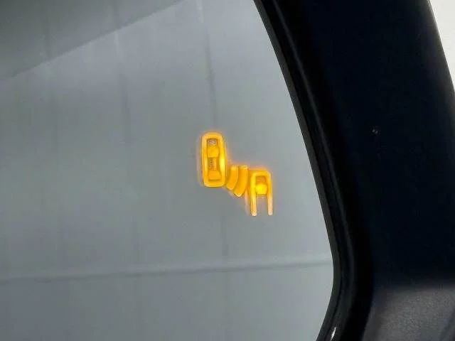 Toyota RAV4 4WD アドベンチャー photo 4