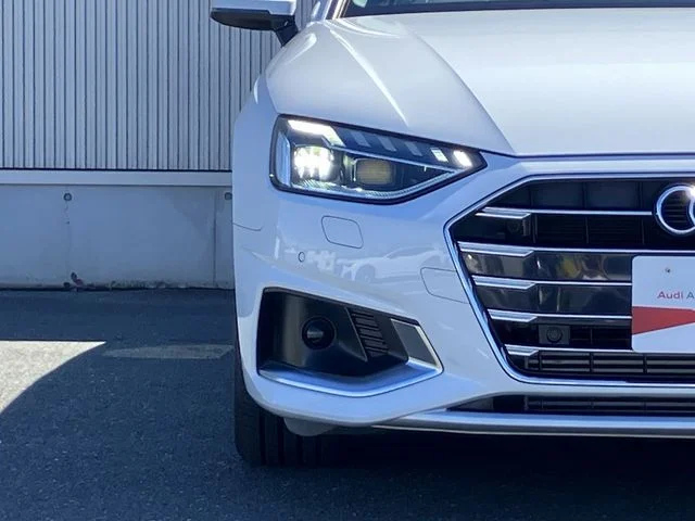 Audi AUDI A4 35　TFSI　アドバンスド photo 3