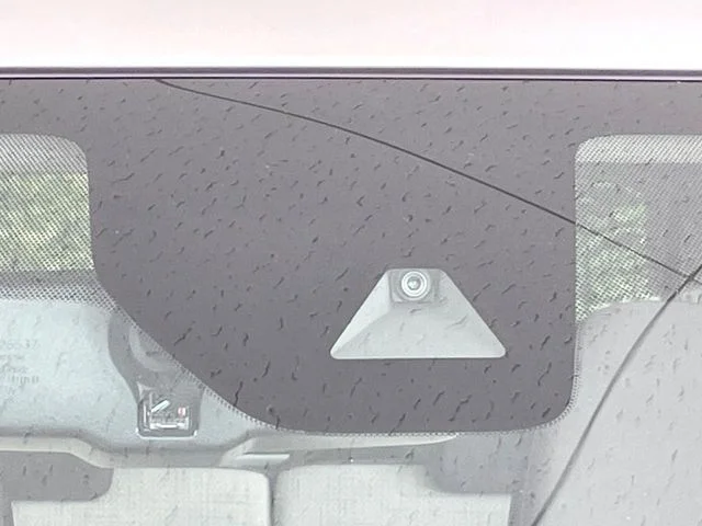 Mitsubishi eK WAGON M photo 3