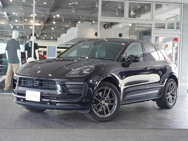 Porsche PORSCHE Macan ベースグレード 2022