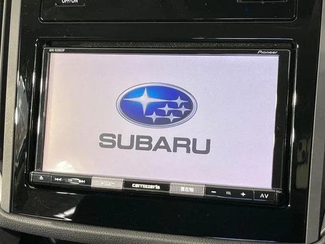 Subaru SUBARU XV HYBRID アドバンス photo 3