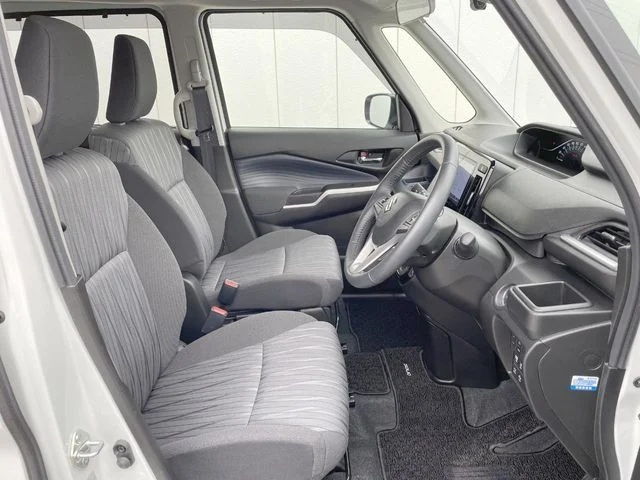 Suzuki SOLIO 4WD ハイブリッド　MZ photo 4