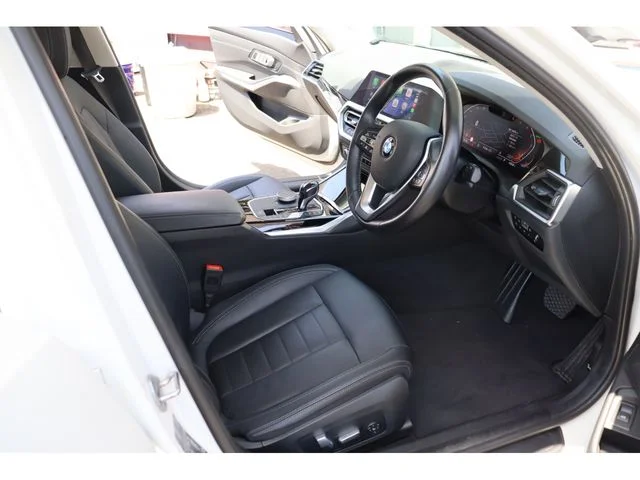 Bmw BMW 3series sedan 320d　xDrive photo 3