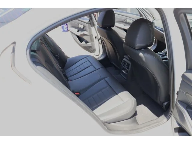 Bmw BMW 3series sedan 320d　xDrive photo 4