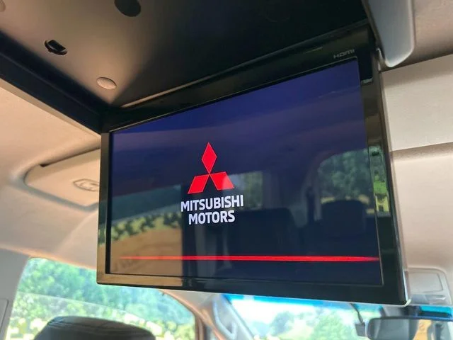 Mitsubishi DELICA D:5 4WD ジャスパー photo 3
