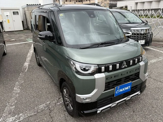 Mitsubishi DELICA MINI T　プレミアム photo 3