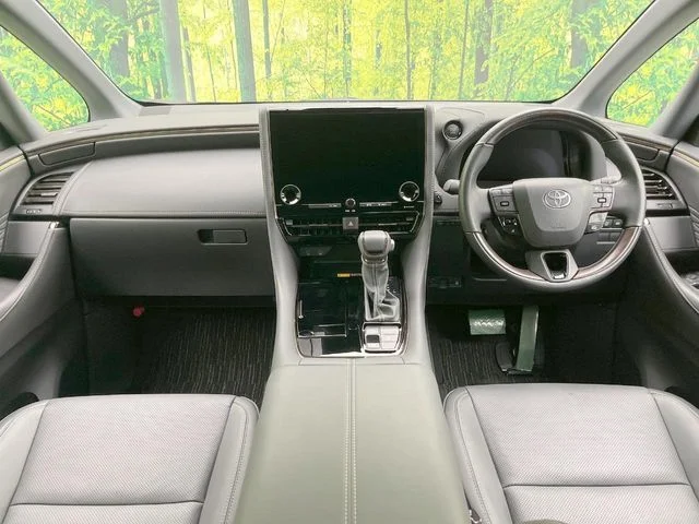 Toyota ALPHARD Z photo 2