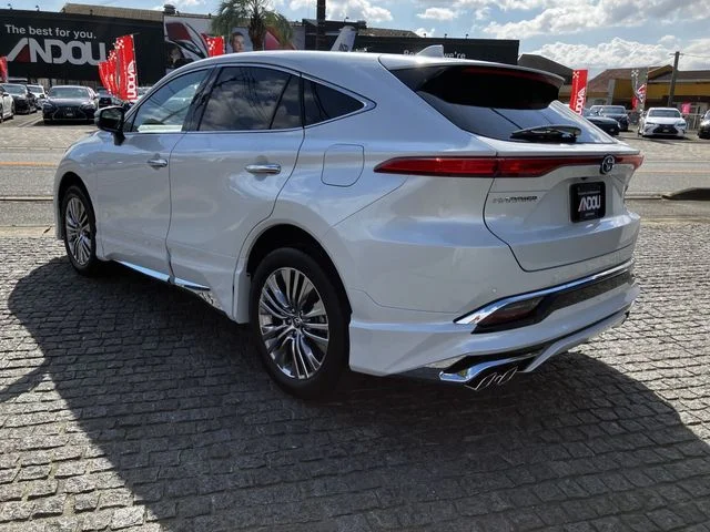 Toyota HARRIER HYBRID Z　レザーパッケージ photo 3