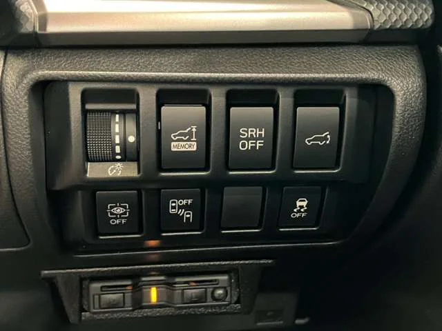 Subaru FORESTER アドバンス photo 3