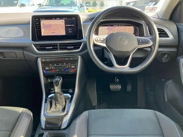 Volkswagen VOLKSWAGEN T-Roc TDI　スタイル photo 3