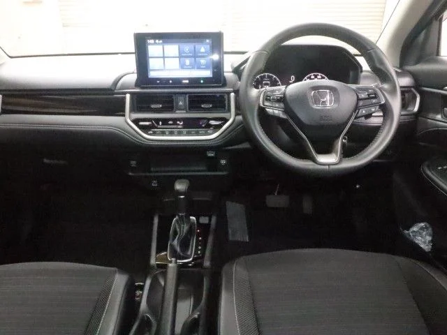 Honda WR-V Z photo 3