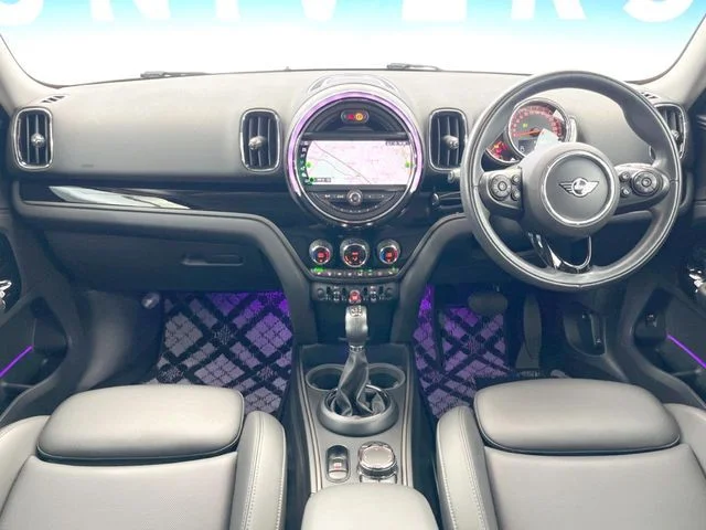 Bmw MINI COOPER D CROSSOVER ノーフォーク　エディション photo 2