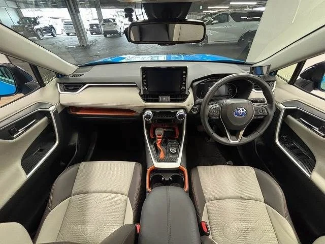 Toyota RAV4 4WD アドベンチャー photo 2