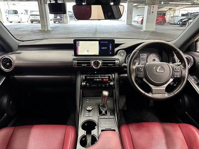 Toyota LEXUS IS300 バージョンL photo 2