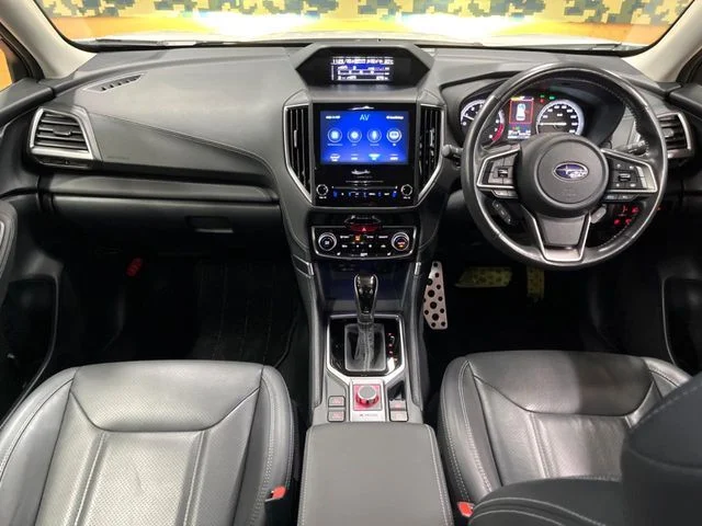 Subaru FORESTER アドバンス photo 2