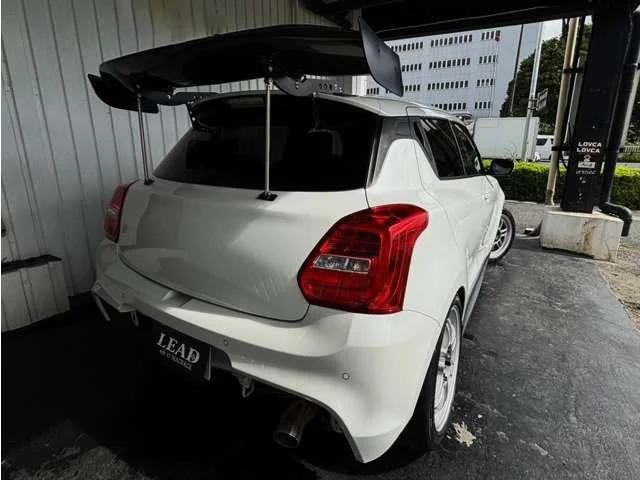 Suzuki SWIFT スポーツ photo 2