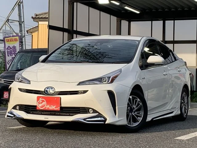 Toyota PRIUS S 2021