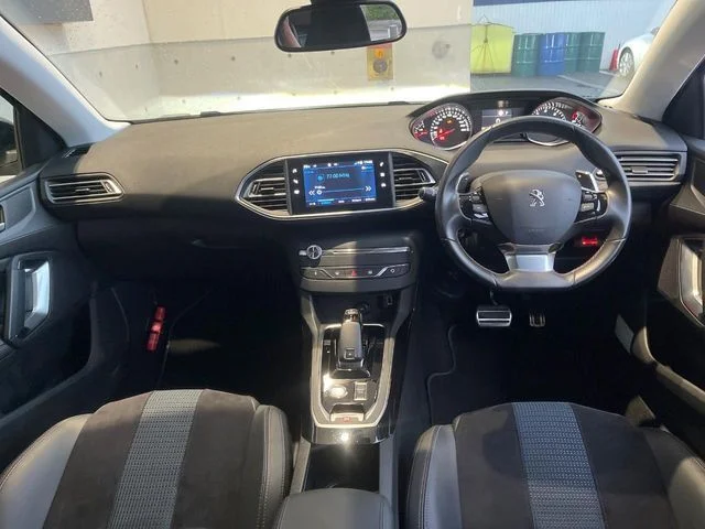Peugeot PEUGEOT 308 テックパックエディション　ブルーHDi photo 2