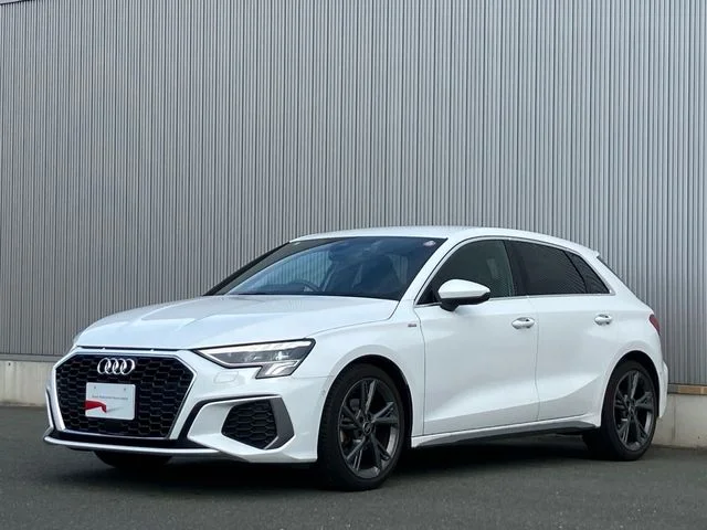 Audi AUDI A3 SPORTBACK 30　TFSI　Sライン 2023