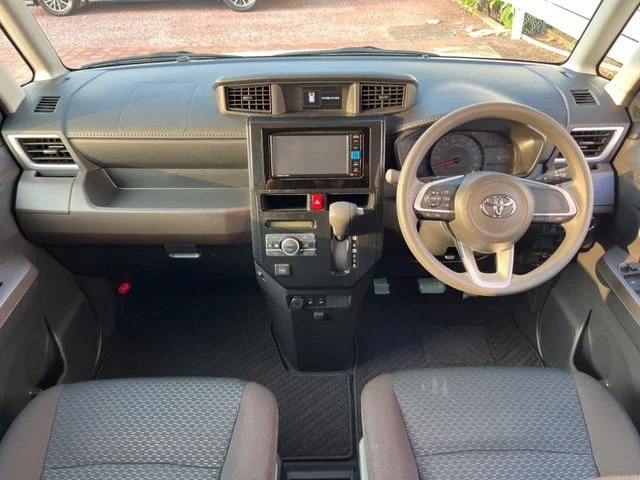 Toyota ROOMY G photo 2