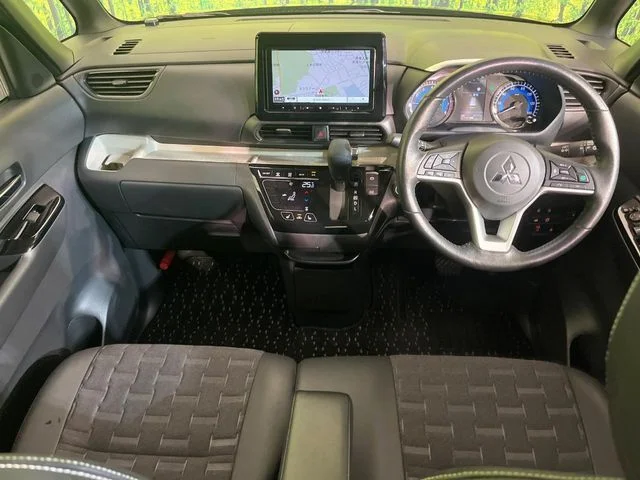 Mitsubishi DELICA MINI G　プレミアム photo 2