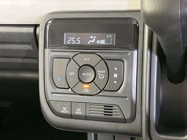 Suzuki Spacia ハイブリッドG photo 4