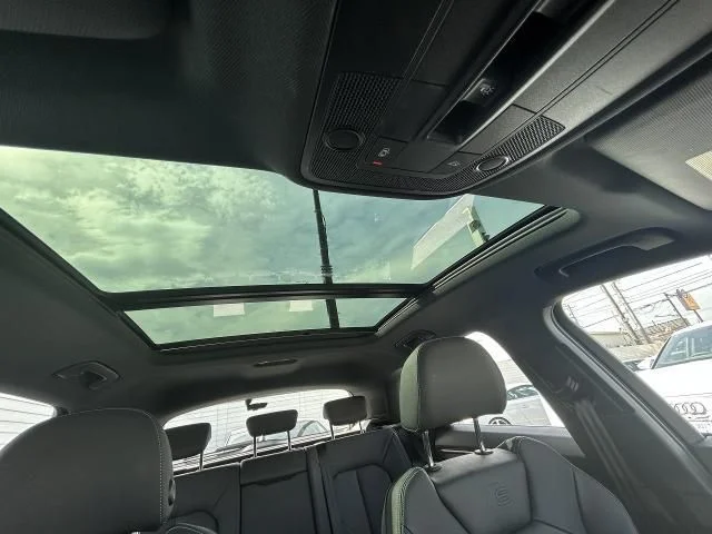 Audi AUDI Q3 35　TDI　クワトロ　Sライン photo 3