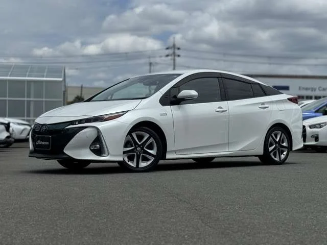 Toyota PRIUS PHV A　ユーティリティプラス 2019