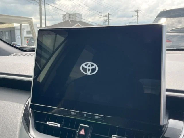Toyota COROLLA CROSS HYBRID Z photo 4
