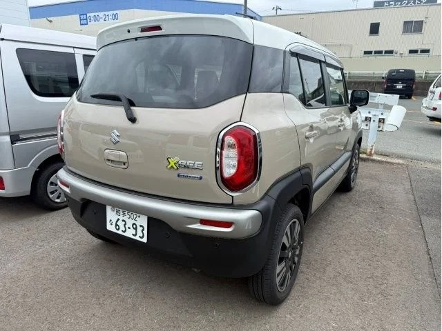 Suzuki XBEE 4WD ハイブリッド　MV photo 2