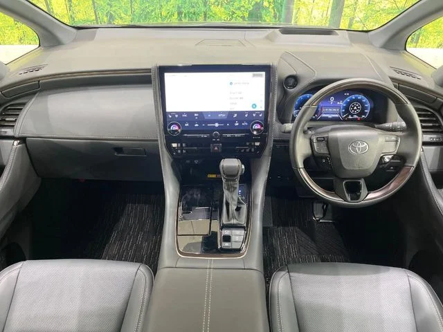 Toyota ALPHARD Z photo 2