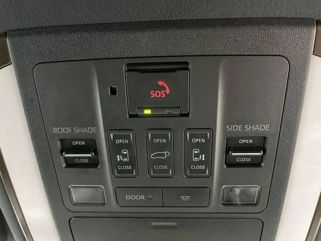 Toyota ALPHARD Z photo 4