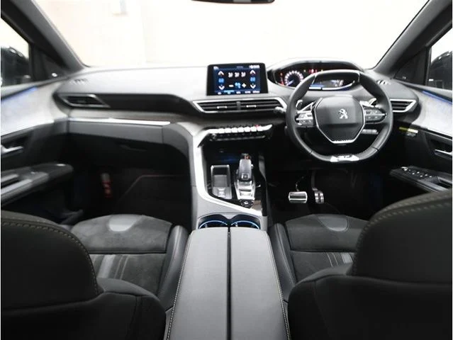 Peugeot PEUGEOT 5008 GT photo 3