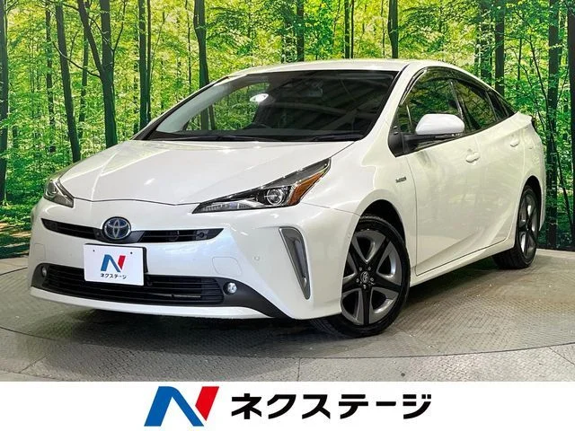 Toyota PRIUS 4WD A　プレミアム　ツーリングセレクション 2019