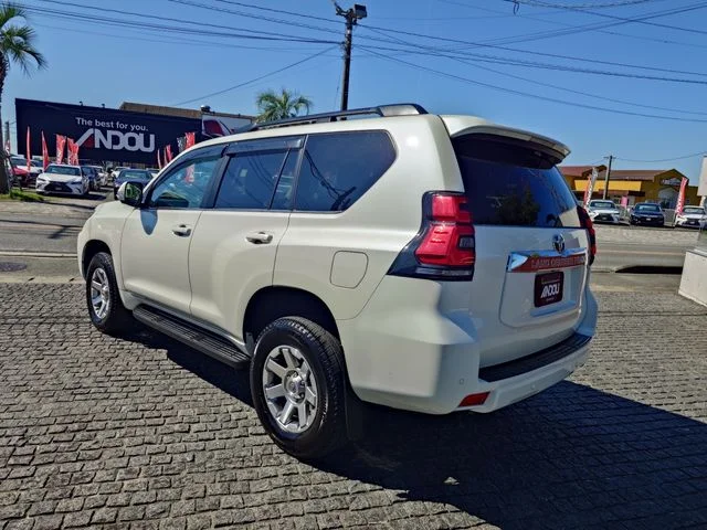 Toyota LANDCRUISER PRADO TX　Lパッケージ photo 3