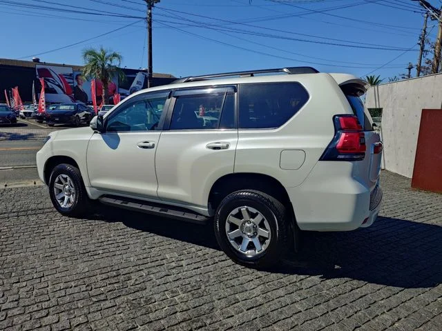 Toyota LANDCRUISER PRADO TX　Lパッケージ photo 4