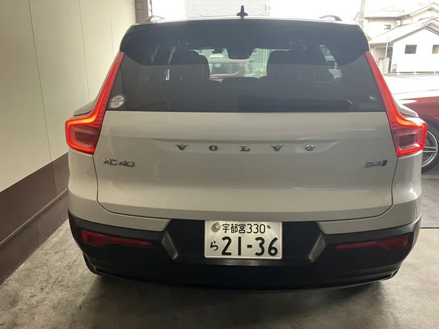 Volvo VOLVO XC40 B4　AWD　Rデザイン photo 4