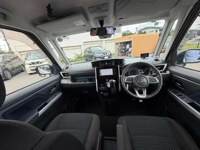 Toyota ROOMY 4WD カスタムG photo 3
