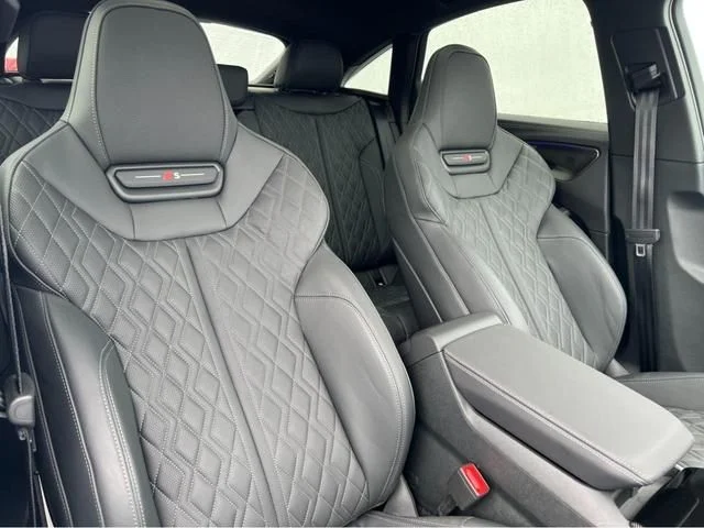 Audi AUDI S5 Sedan ベースグレード photo 4