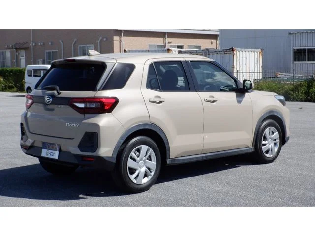 Daihatsu ROCKY L photo 3