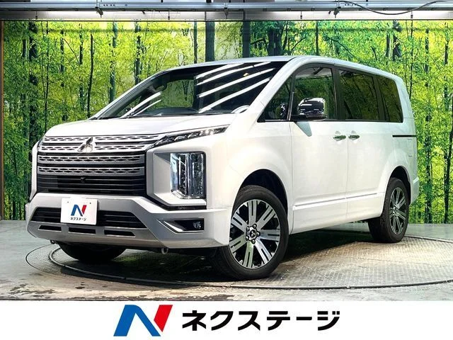 Mitsubishi DELICA D:5 4WD P 2023