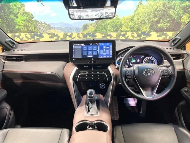 Toyota HARRIER HYBRID Z photo 2