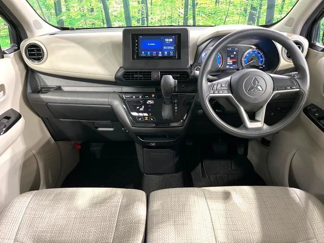 Mitsubishi eK WAGON G photo 2