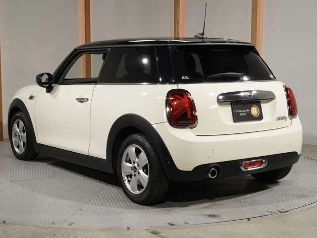 Bmw MINI COOPER D ベースグレード photo 2