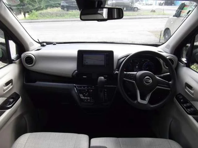 Nissan DAYZ 4WD X photo 3