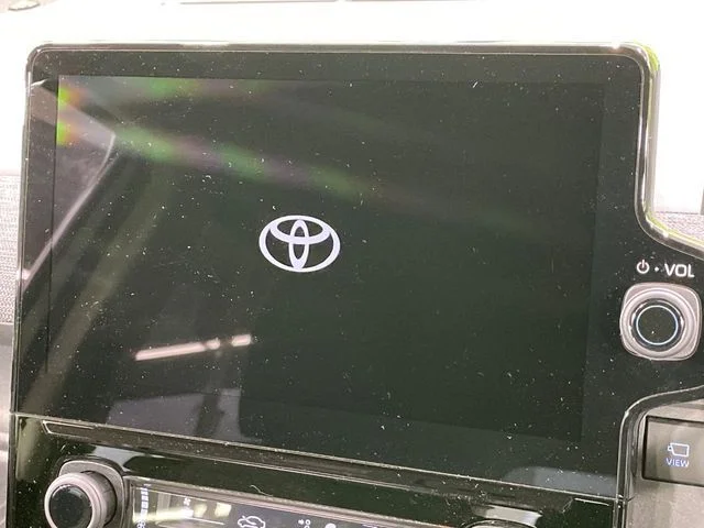 Toyota SIENTA HYBRID Z photo 3