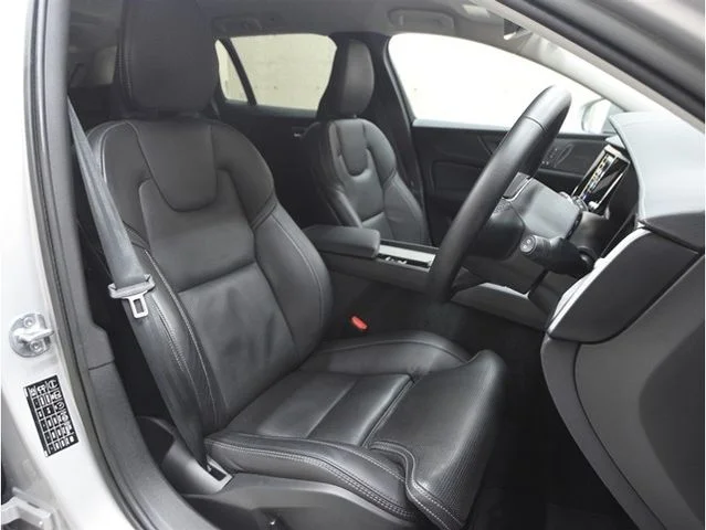 Volvo VOLVO V60 アルティメット　B4 photo 4