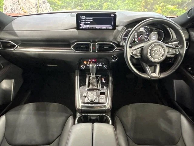 Mazda CX-8 XD　ブラックトーンエディション photo 2
