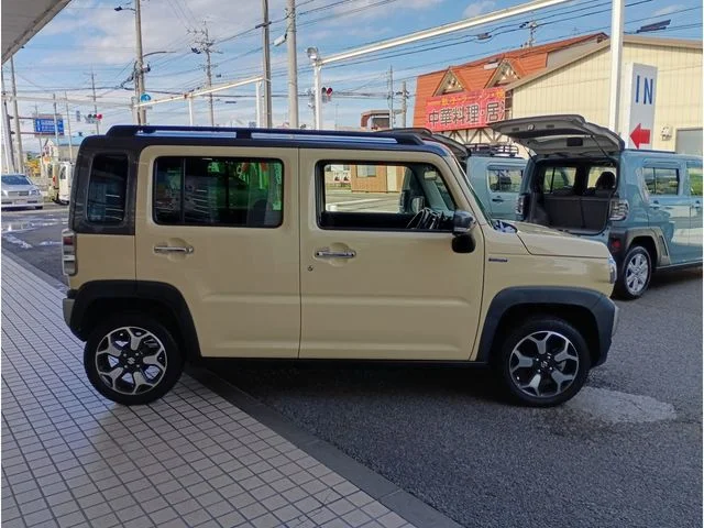 Suzuki HUSTLER Jスタイルターボ photo 4