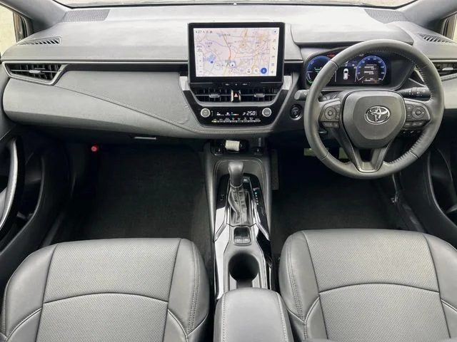 Toyota COROLLA TOURING HYBRID W×B photo 2